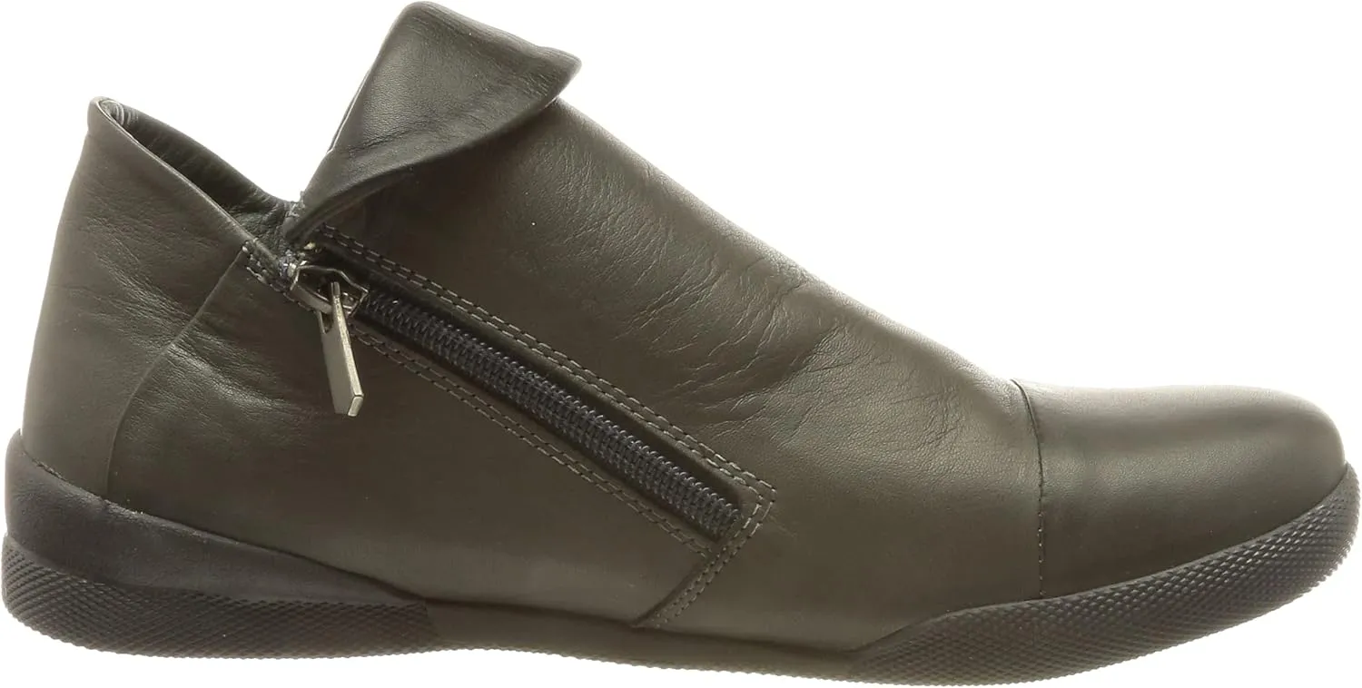 Andrea Conti Women's Slouch Boots