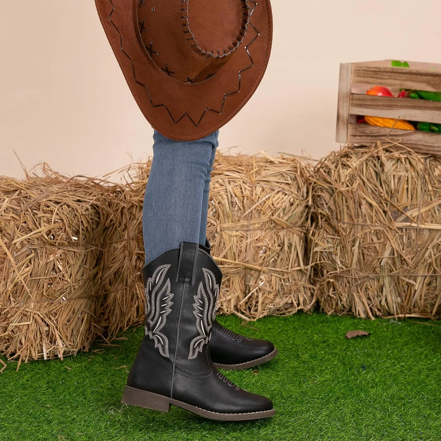 Apakowa Kids Cowboy Boots - Cowboy and Cowgirl Boots for Boys and Girls, Mid-Calf Square Toe Western Rodeo Boots with Embroidery and Side Zipper (Toddler/Little Kid/Big Kid)