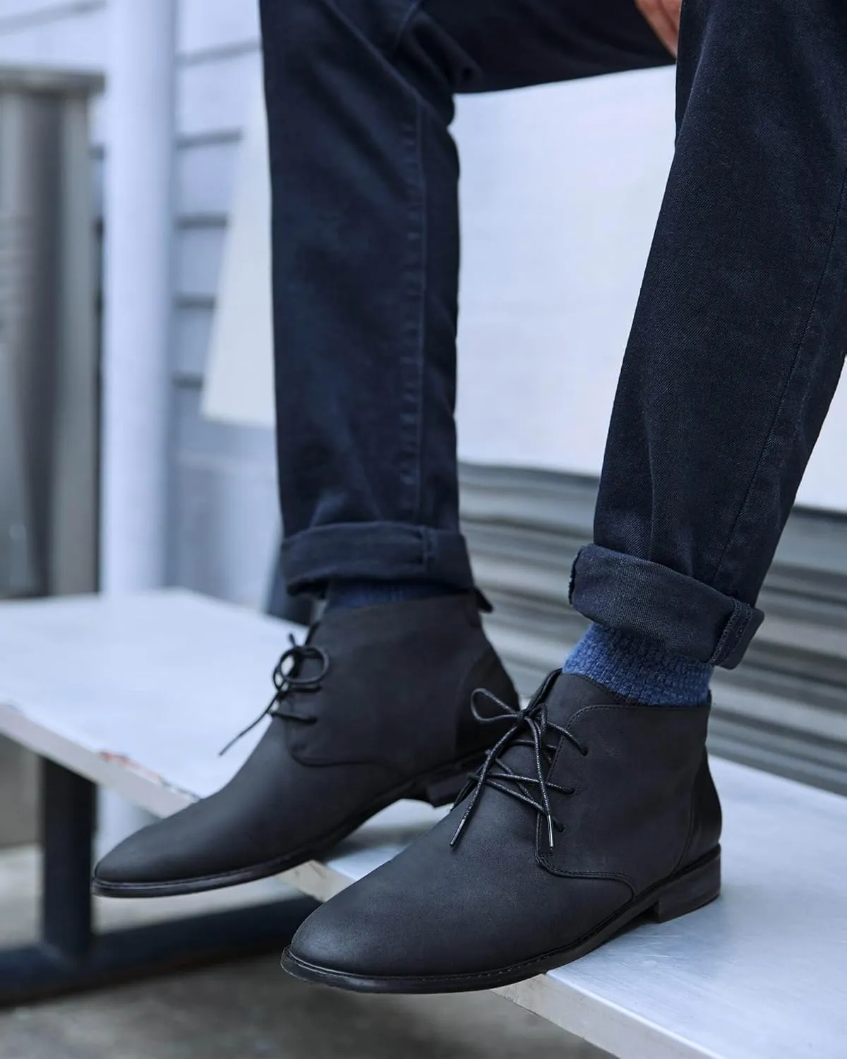 Coutgo Mens Chukka Boots Dress Desert Ankle Boots Lace Up Suede Stacked Low Heel Mid Top Booties Shoes