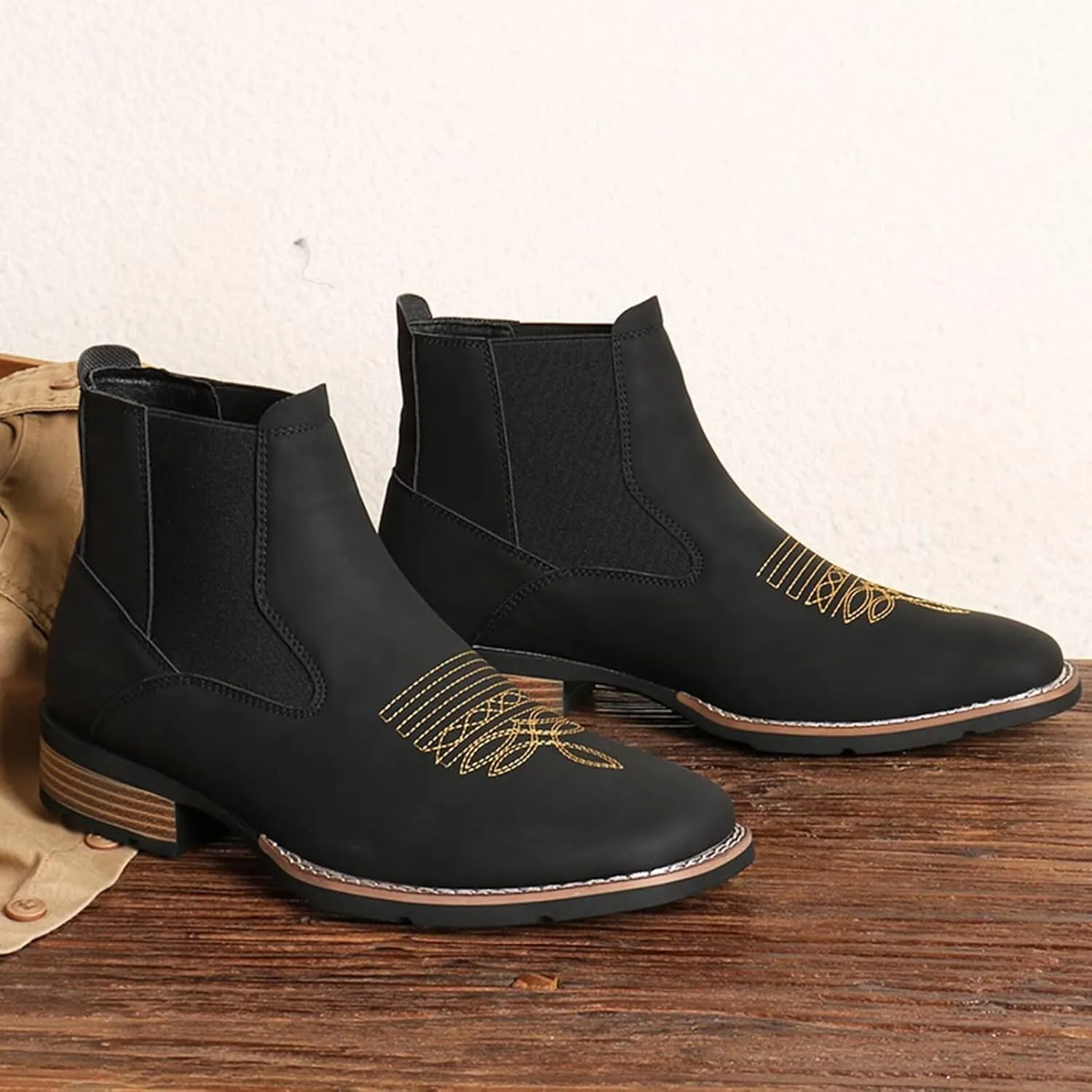 Embroidered Western Cowboy Boots for Men Ankle Cowboy Boots Chelsea Boots Casual Business Chunky Heel Boots Non-slip Comfortable Square Toe Dress Boots
