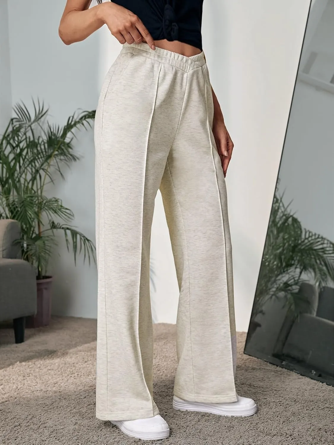 Floerns Women's Causal Drawstring High Waist Baggy Straight Wide Leg Sweatpants with Pockets