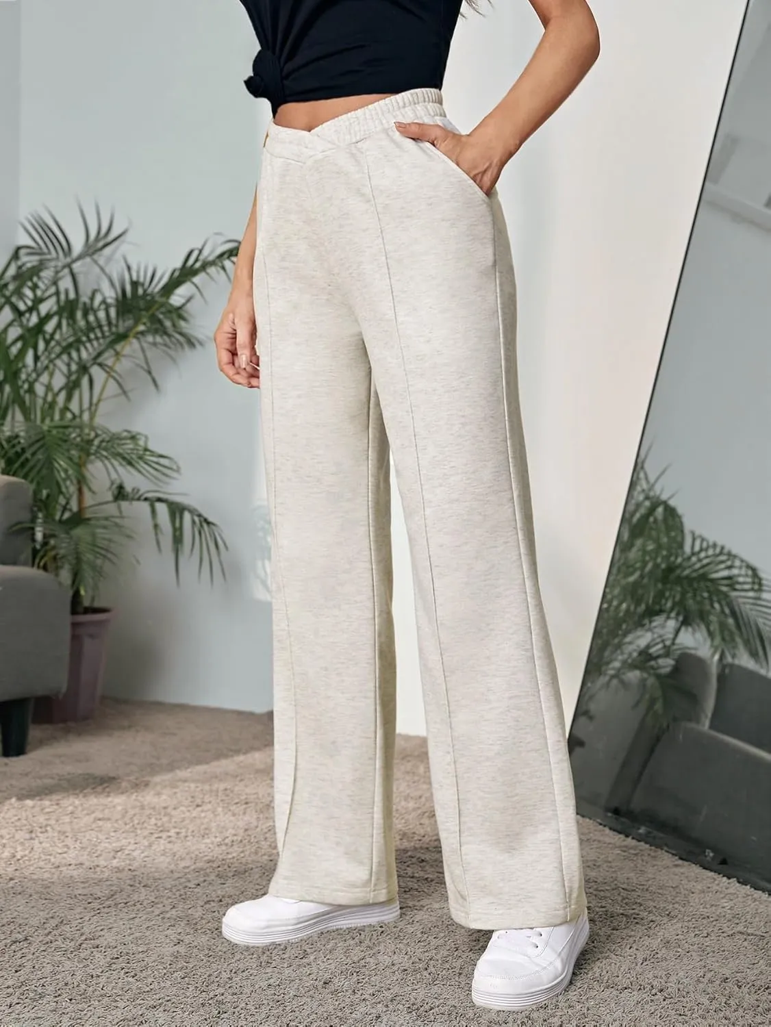 Floerns Women's Causal Drawstring High Waist Baggy Straight Wide Leg Sweatpants with Pockets