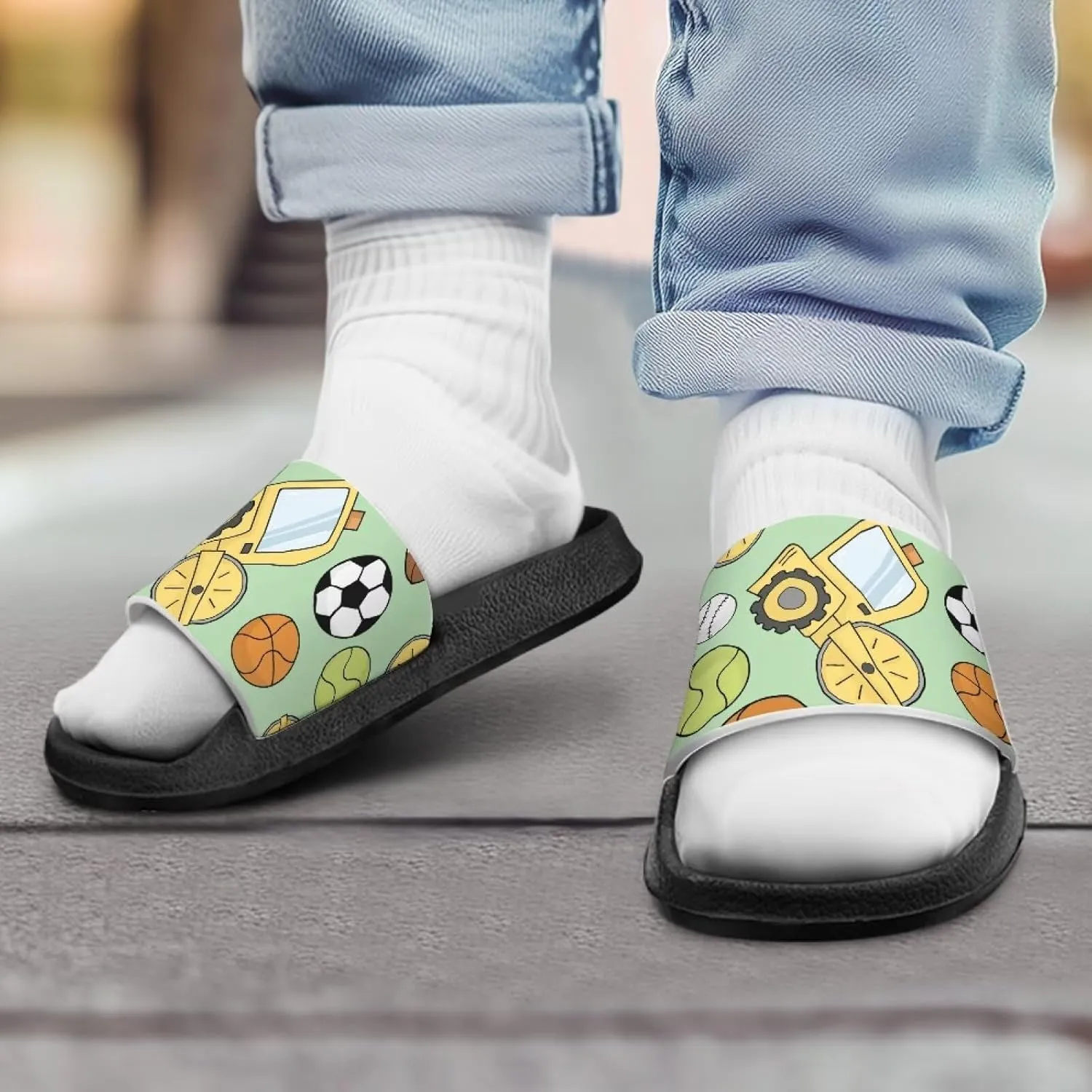 GOSTONG Boys Girls Summer Sandals Non-Slip Water Kids Shower Shoes for Beach Pool & Outdoor Quick-Dry Lightweight House Slippers Thick Sole
