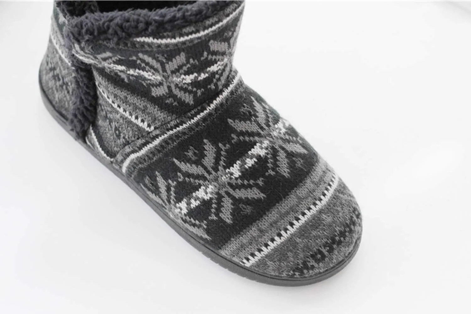 Greenery-GRE Women's Indoor Slippers Winter Warm Cotton Cable Knit Fleece Lined Ankle High Snow Boots Non-Slip Floor Socks