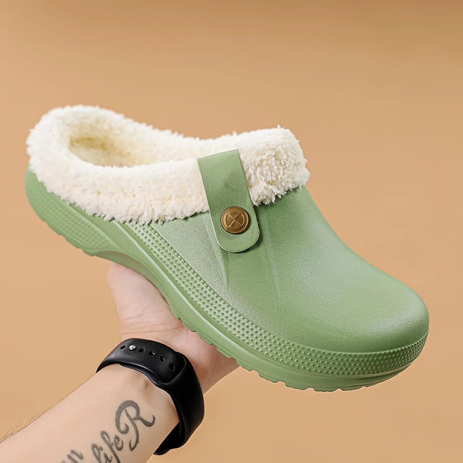 Mens Fur Lined Clogs Womens House Slippers Waterproof Garden Clogs Shoes Winter Warm Plush Home Bedroom Slippers Indoor Outdoor Mules
