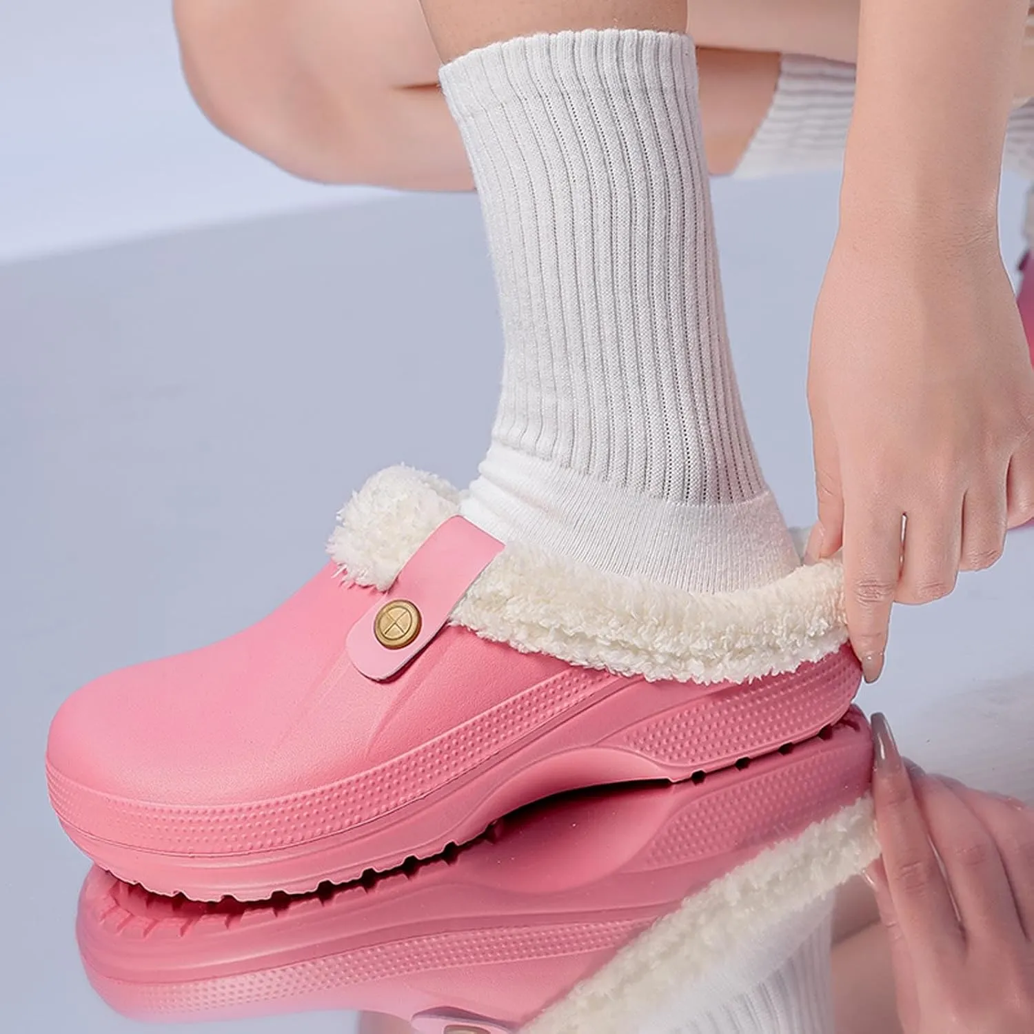 Mens Fur Lined Clogs Womens House Slippers Waterproof Garden Clogs Shoes Winter Warm Plush Home Bedroom Slippers Indoor Outdoor Mules