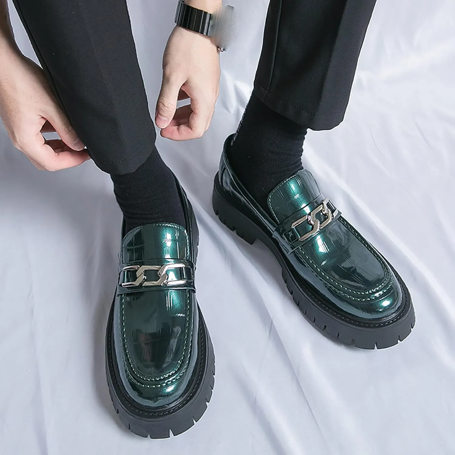 Men's Patent Leather Platform Slip-on Loafers,Fashion Round Toe Metal Decoration Non-Slip Thick Sole Business Dress Shoes Causal Party Wedding Prom Shoes