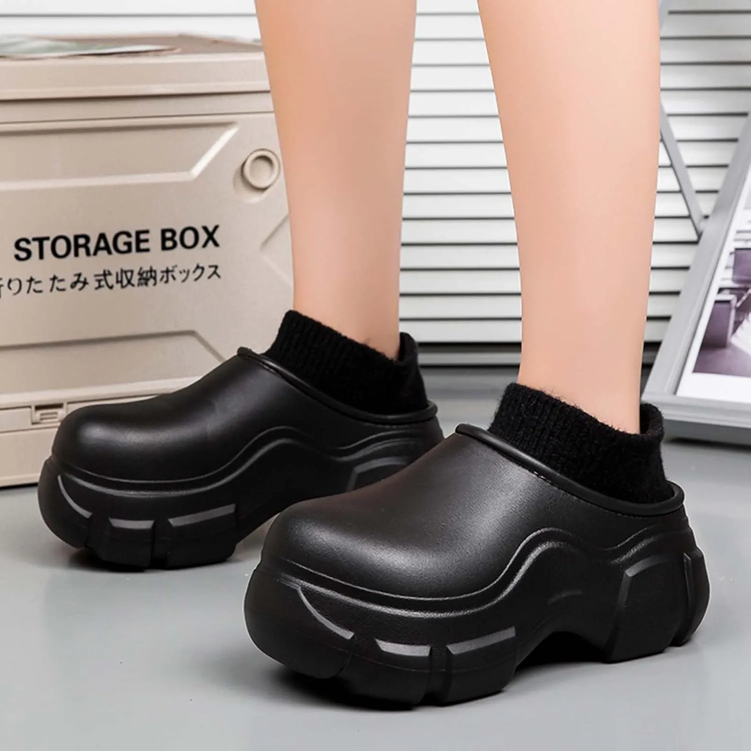 SECHRITE Womens Lined Platform Clogs 2 Inchs Hight Heels Slippers Winter Warm Wedge Mules Clog