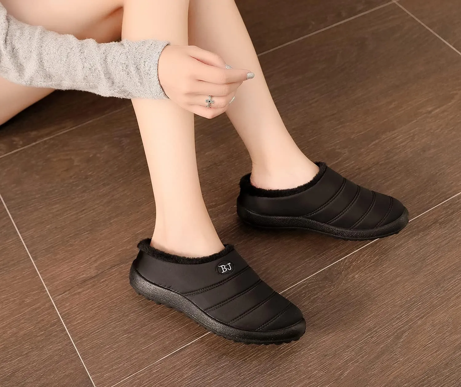 Slippers for Women Men, Fur Lined Indoor Bedroom Mules Comfort Outdoor Anti-Skid Plush House Shoes Slip On Comfortable Backless Snow Boots