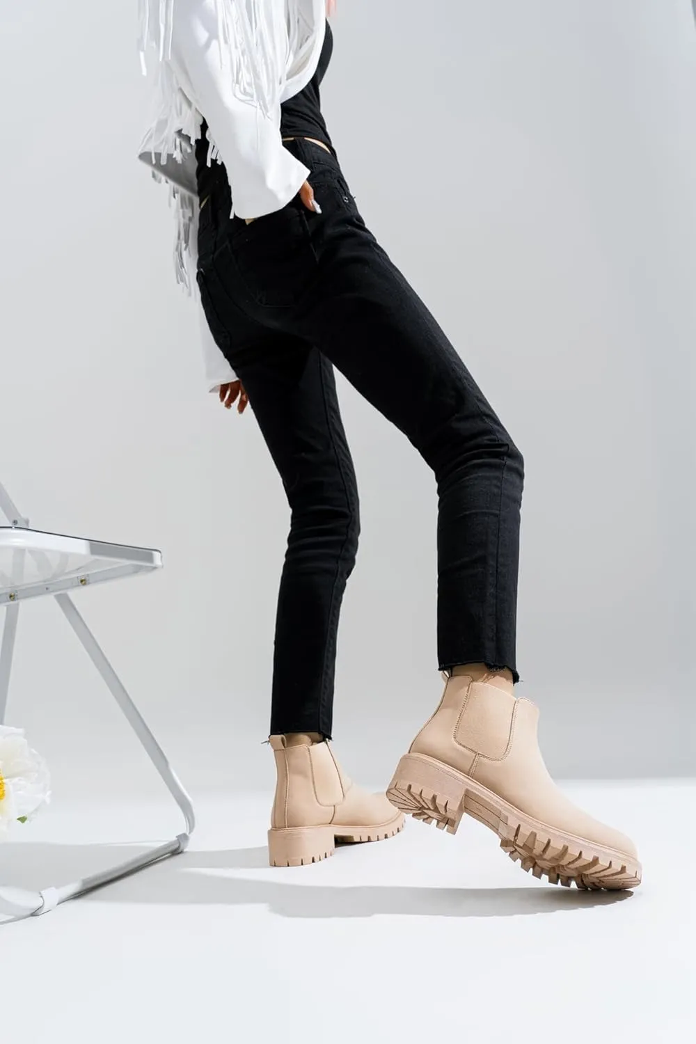 Vepose Women's 9625 Chelsea Ankle Boots, Chunky Low Heel Pull-on Booties with Elastic and Lug Sole