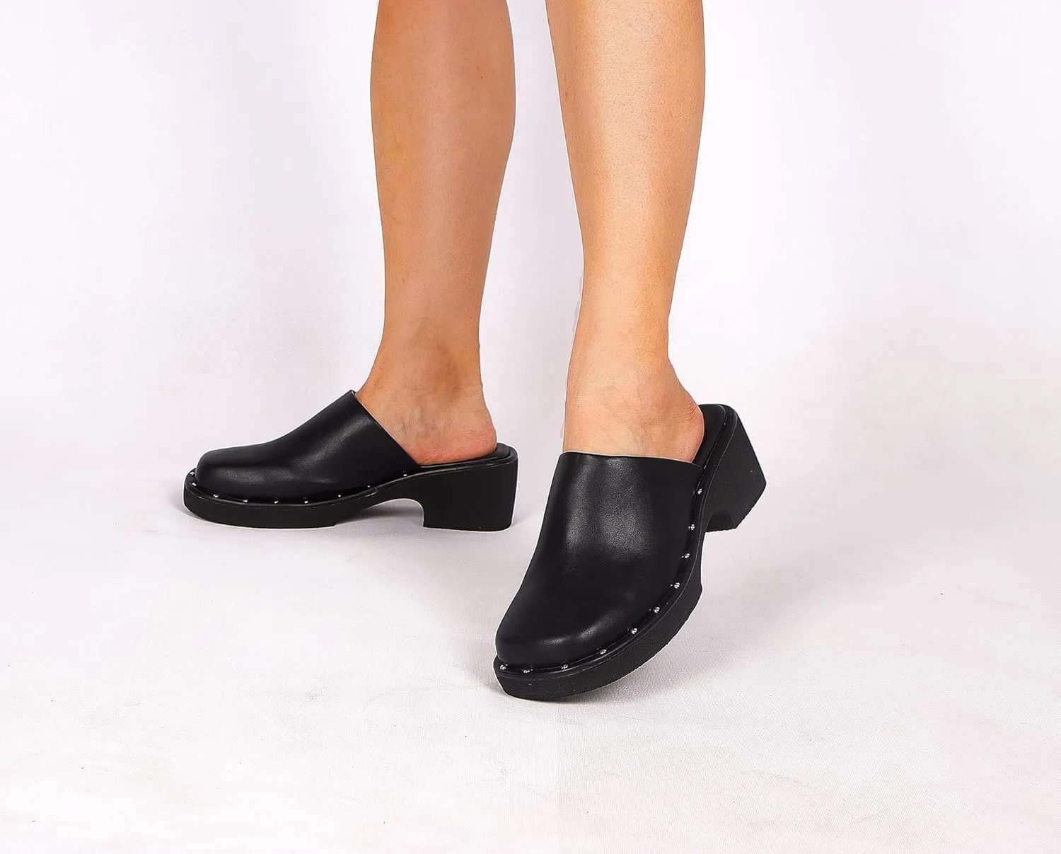 Women's Platform Clogs Chunky Heel Retro Shoes Silver Rivet Wide Square Toe Mules with Comfort Memory Foam Slip Resistant Slippers for Women