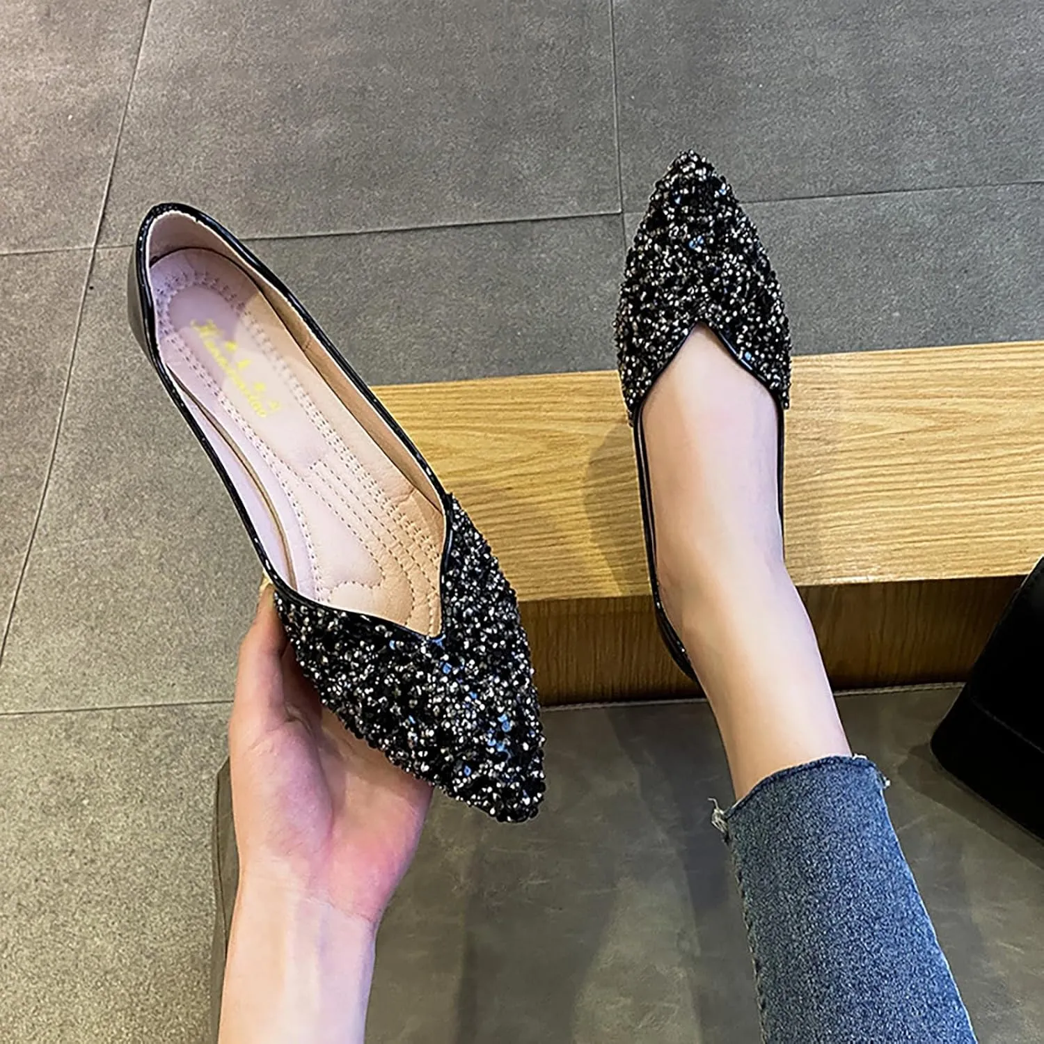 Women's Rhinestone Pointed Toe Ballet Flats Dress Shoes,Comfortable Soft Memory Foam Slip-On Low Heel Loafers Sparkly Party Wedding Flat Shoes
