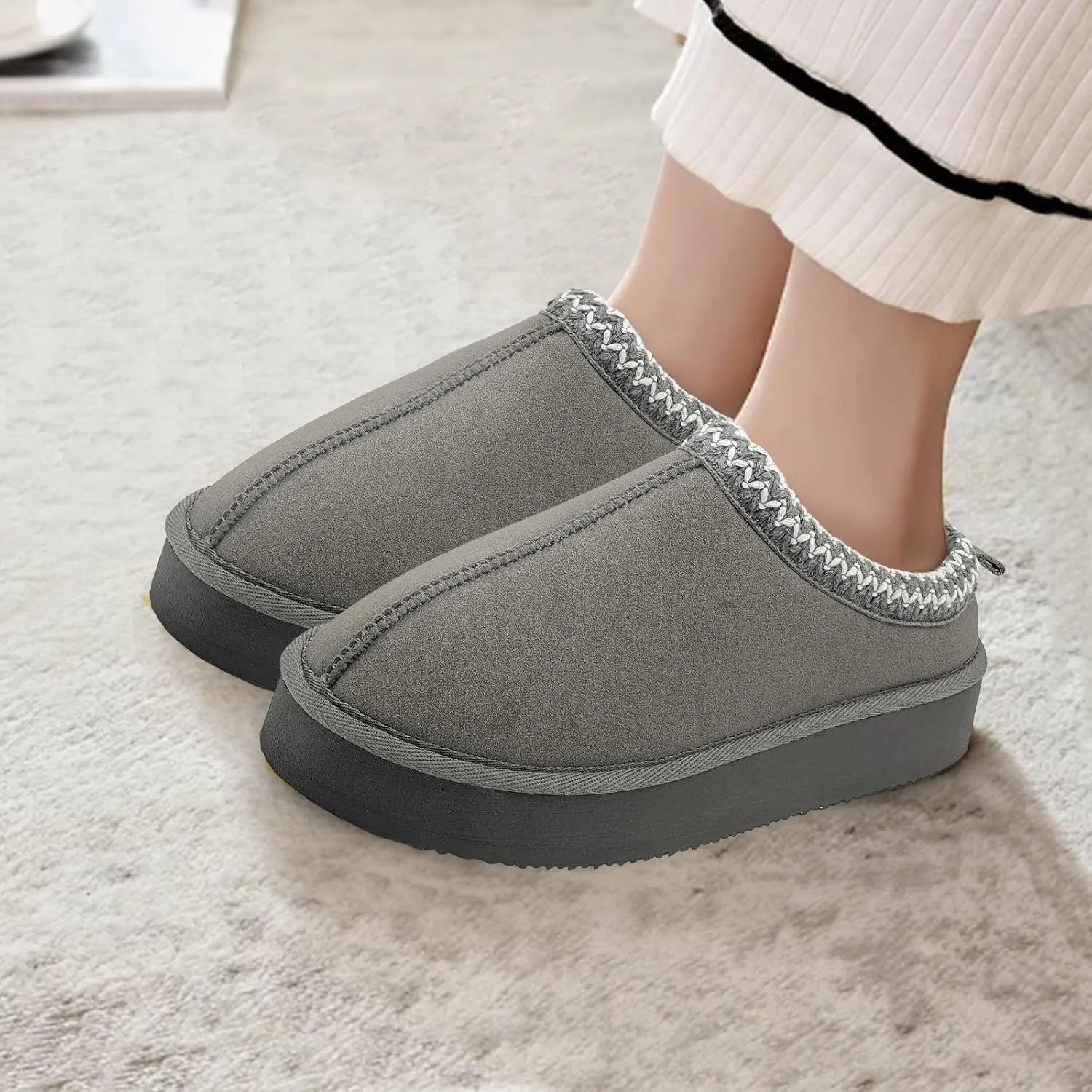 Xinran & Shengli Women's Platform Mules - Winter Memory Foam Slippers for Indoor & Outdoor, Cozy Suede Fur Fleece Lined