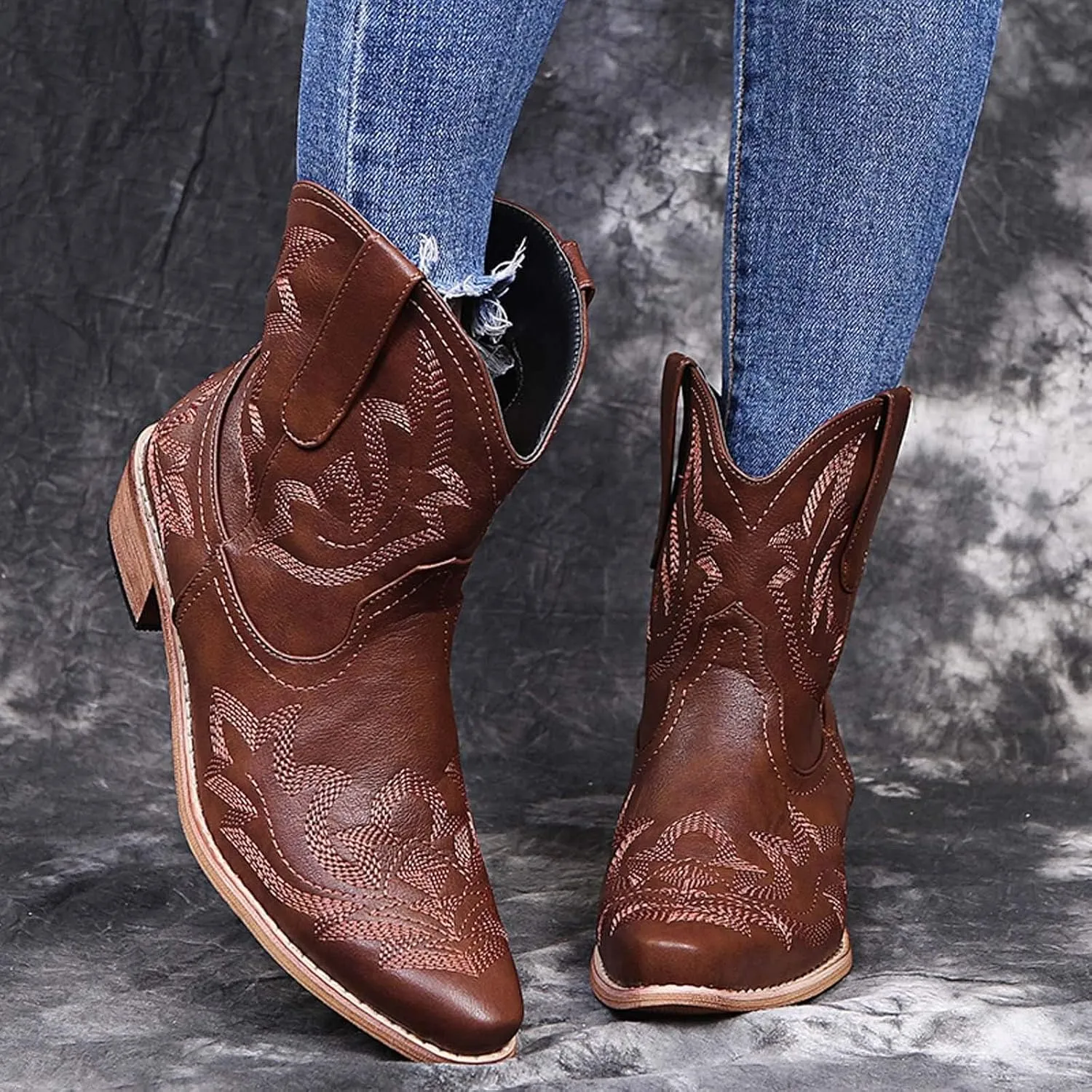 ZHOUYF Western Cowboy Boots for Women Fashion Embroidery Pointed-Toe Ankle Boots Pull-on Non-Slip Chunky Heel Wedding Booties
